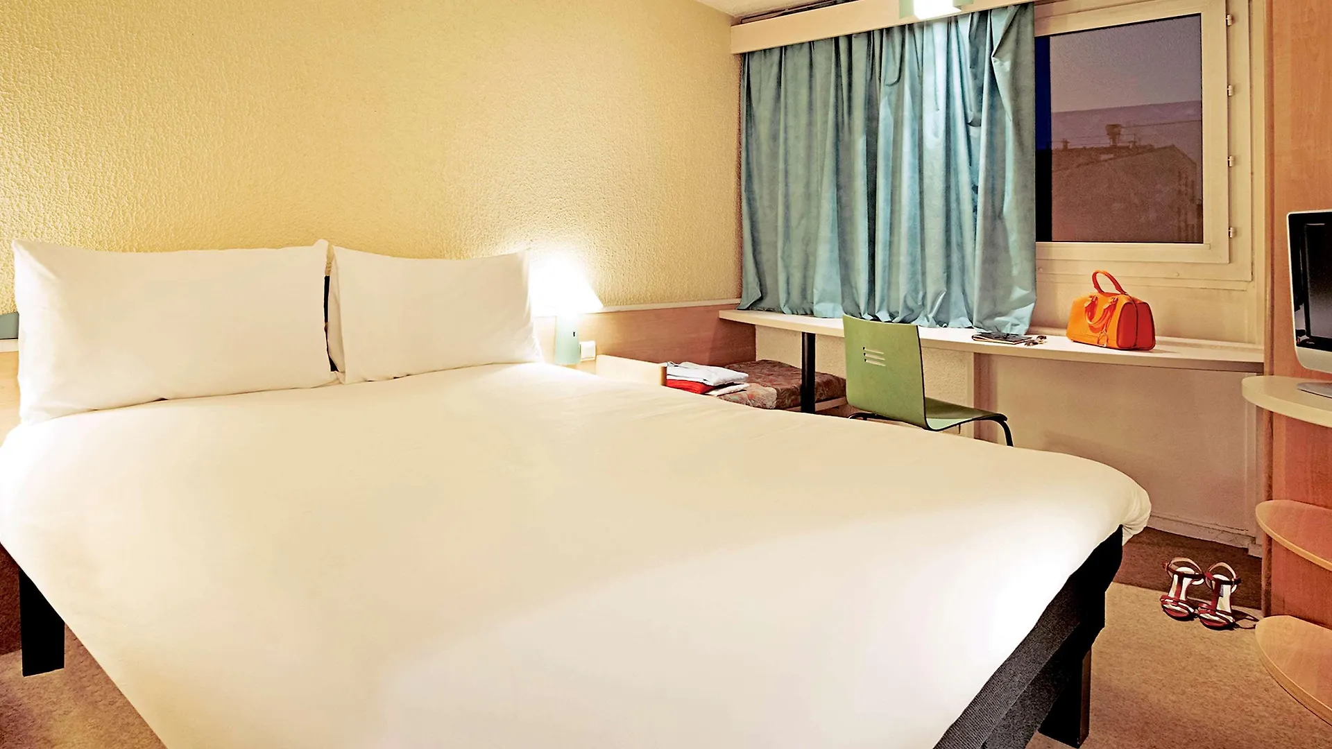 Ibis Hotel Duesseldorf Hauptbahnhof